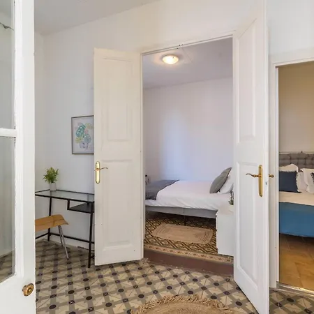 22ara1051- 4br Flat In The Center Lejlighed