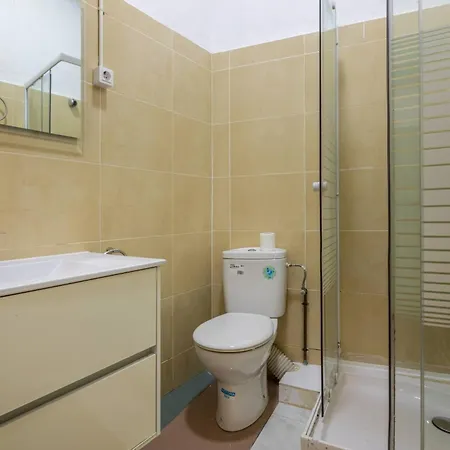 22ara1051- 4br Flat In The Center 아파트 바르셀로나