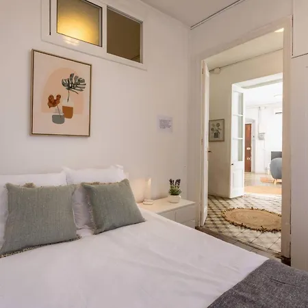 22ara1051- 4br Flat In The Center 바르셀로나