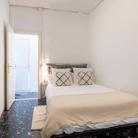 아파트 22ara1051- 4br Flat In The Center *